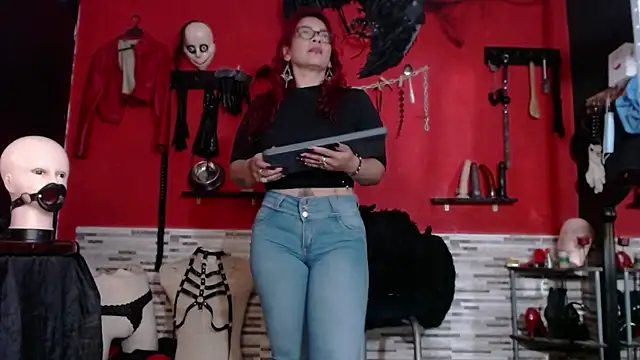 Miss_Mirandaa webcam