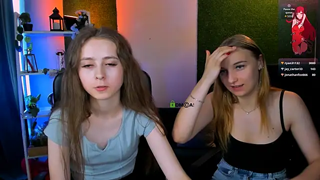 rebecca_smile webcam