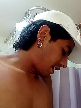 SkinniYamo webcam