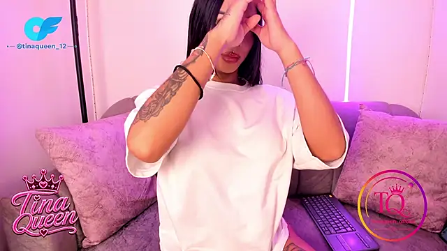 Modella: _Tinaqueen