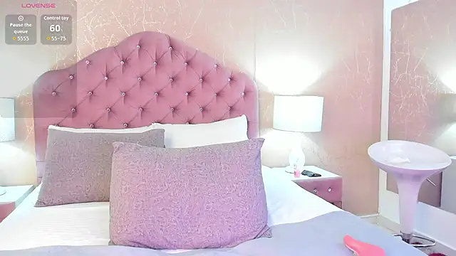 AlejandraLemon webcam