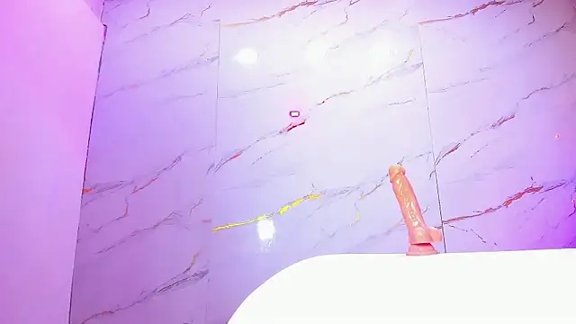 AmazingOrgasm webcam