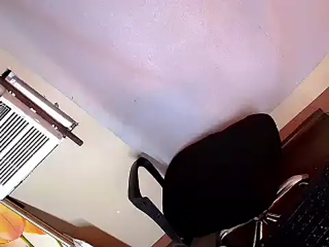 Ms_SultrySallyyxx webcam