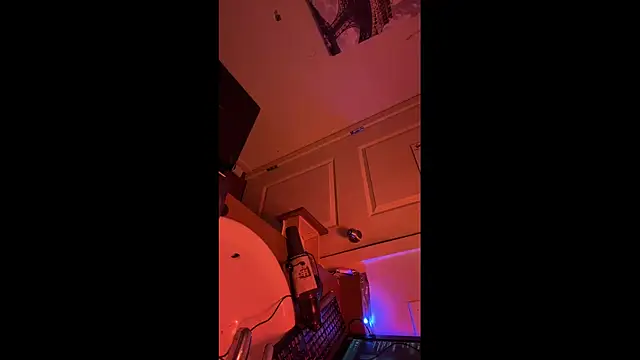 Bad_Boy69_MattZZZ webcam