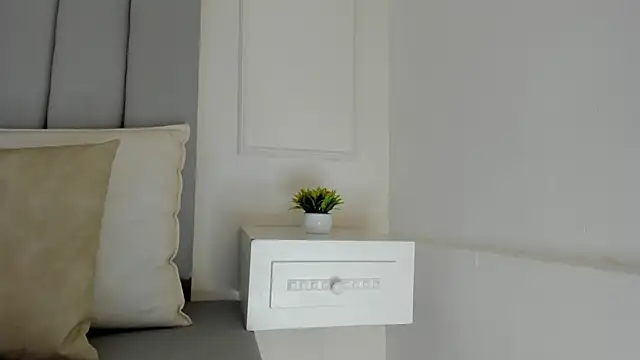 CannelaSmith webcam