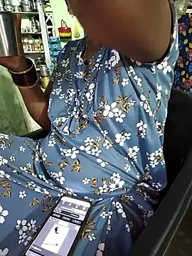 Tamilselviroja- webcam