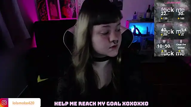 Bdsm_and_fries webcam
