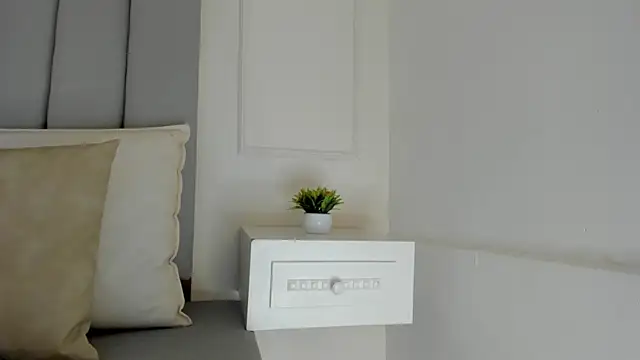 CannelaSmith webcam