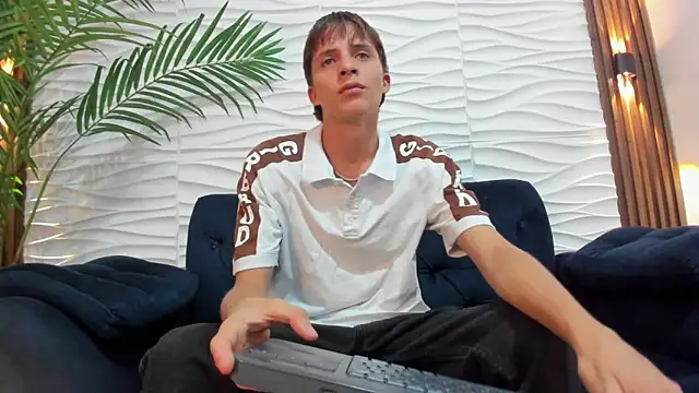 Pavo_tv webcam