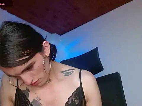 Scarlett_crastrawberry webcam