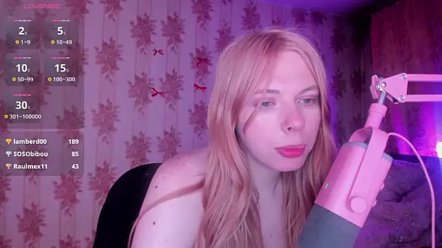 Cutie_Bambi webcam