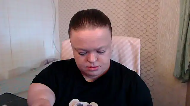 Janiffer_MiMi webcam