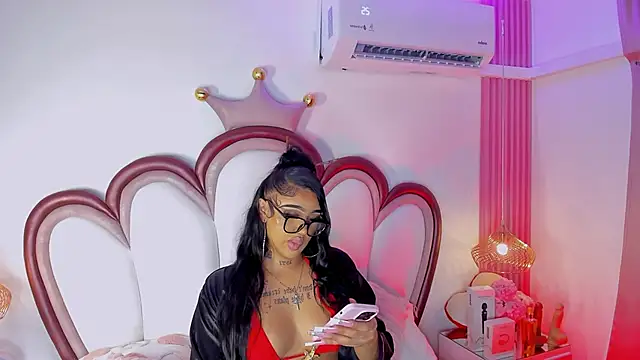 Mia_Jansen webcam