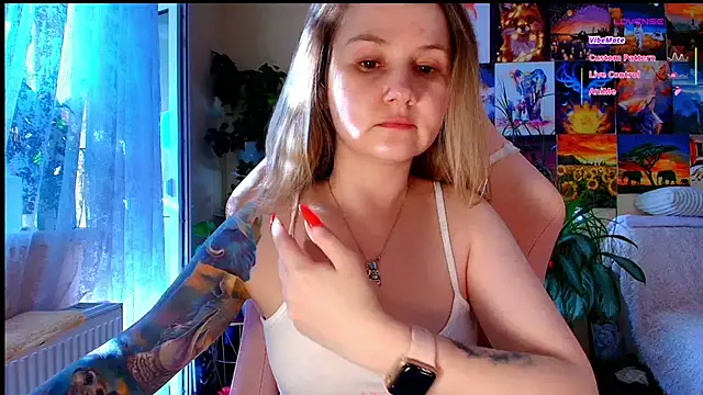GoodWitch_ webcam