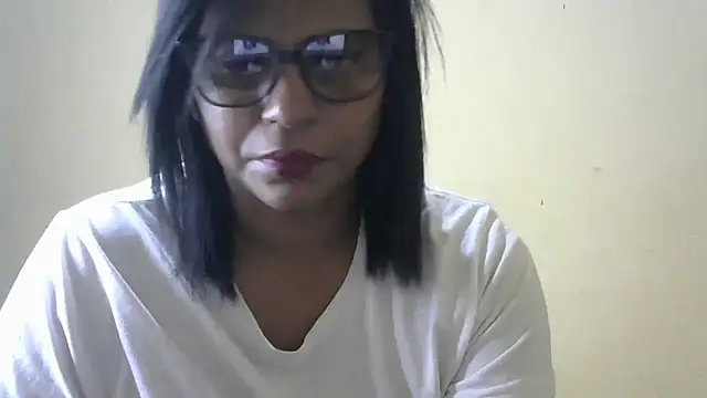 indiandreams_ - IndianDreams_'s free webcam - UK Sex Cams