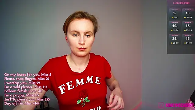 KinkyMissCherry webcam