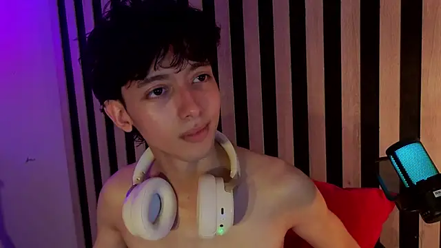 twink_sebas7's live room