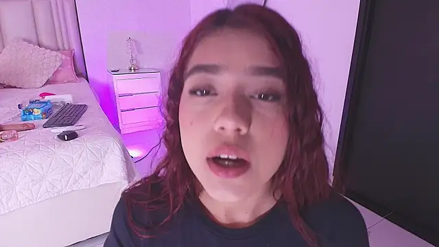 mia_velvett_ webcam