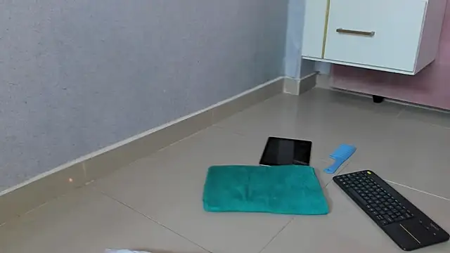 skinny_dolltrans webcam