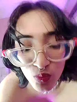 Spider_WebbedX live cam on StripChat