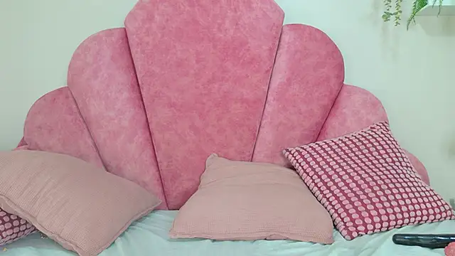 MyApril__ webcam