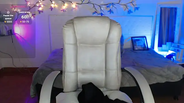 Tiana_27 webcam