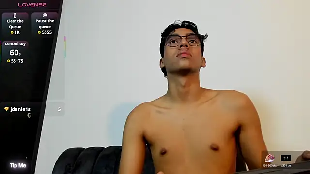 Eros_Lux webcam