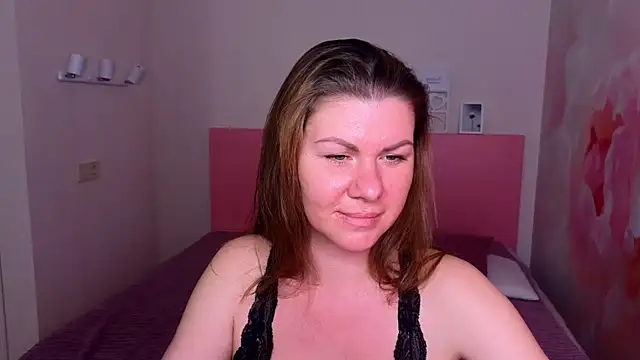 LunaKissesx webcam