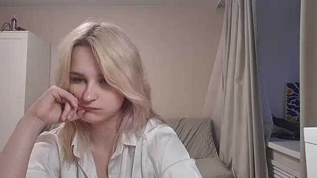 BloomMoon webcam