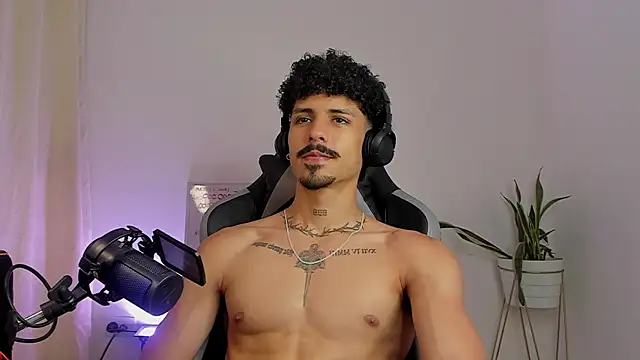 Lukeetaylor webcam