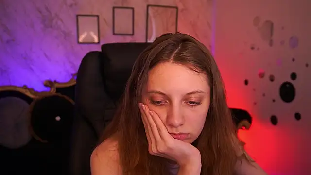 CuteeFoxy webcam