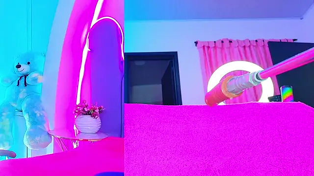 NathaxaLeans webcam