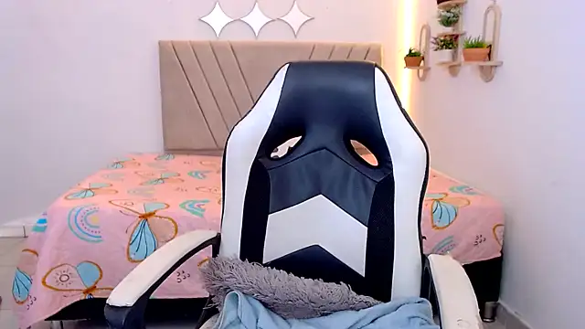 zara_cute webcam