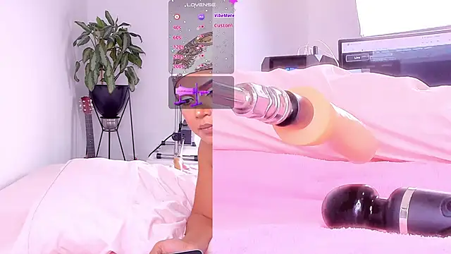 revy_blacck webcam