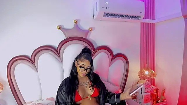 Mia_Jansen webcam