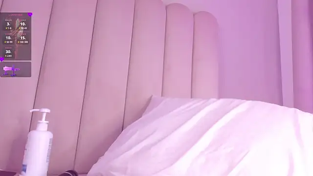 CharlotteDupontt webcam
