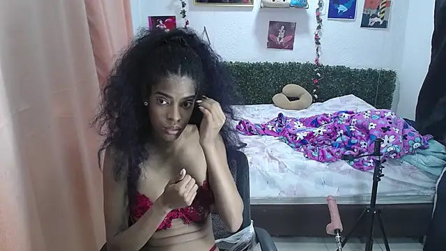 thianahorny webcam