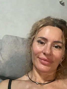 Tania201243 webcam