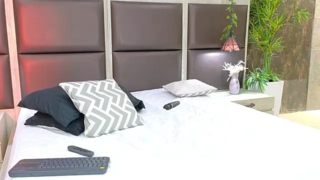 mia_venon webcam