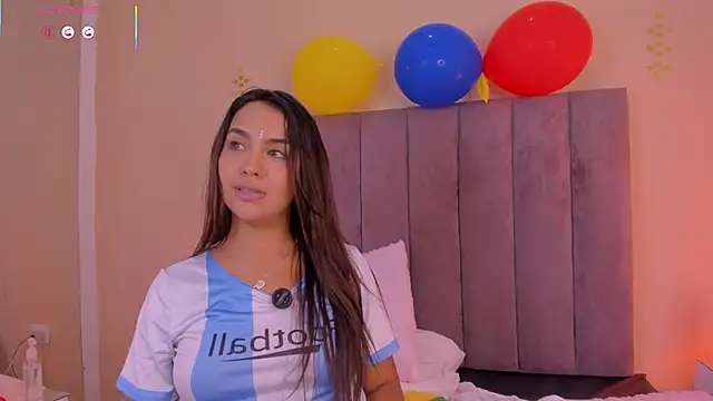 angelicaa_garcia webcam