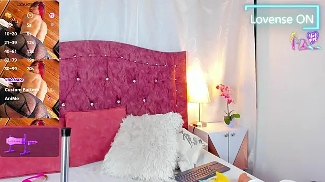 Sofia_Cordero webcam