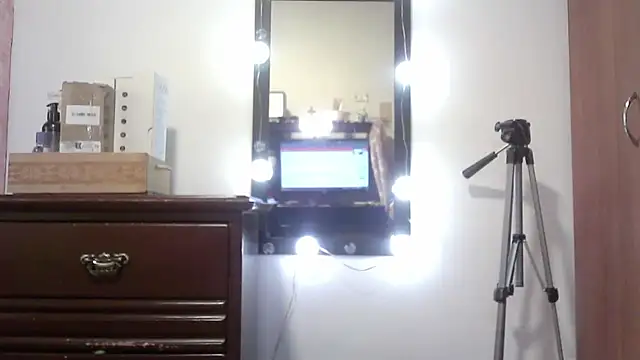 zoe_hotxxx webcam