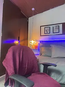 karlamorris_ webcam