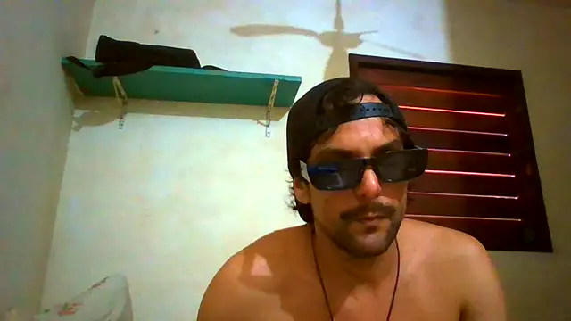 buenocouple webcam