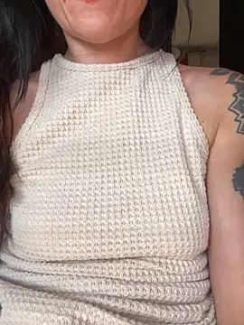 LolloLara91 webcam