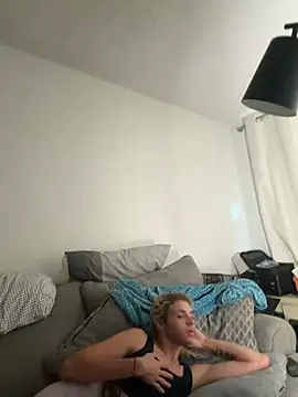 boysfirsttime webcam