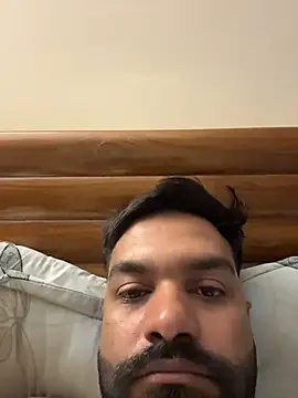 Rahil_94 webcam