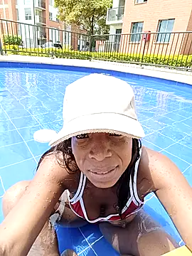 JadaMillss webcam