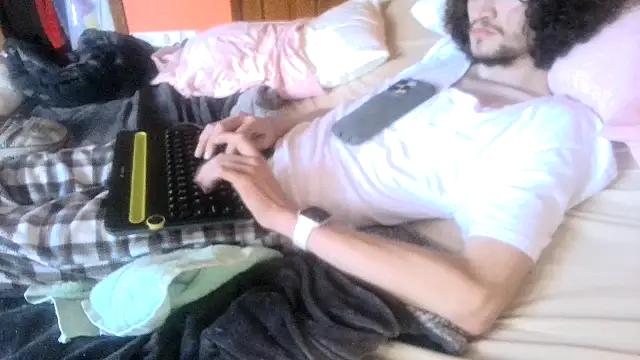 Teddy4420 webcam