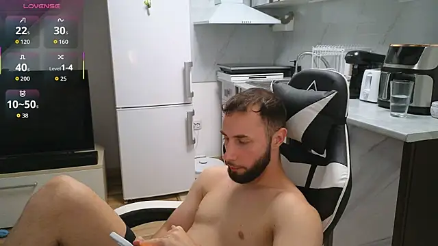 ryanstorm_ (M twink) - CUMMING